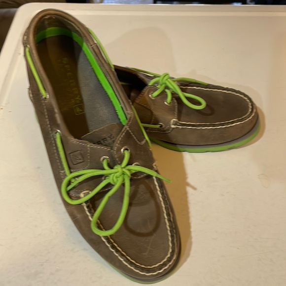Sperry Top Siders, Mens size 10. - Picture 1 of 5
